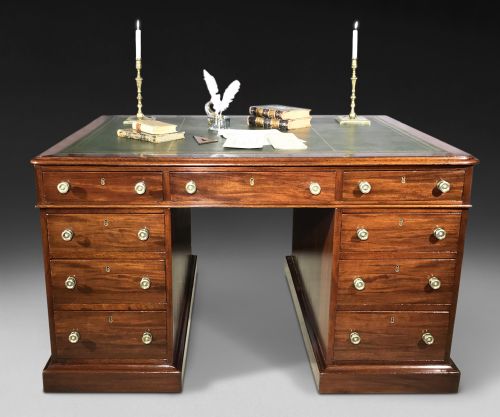 EARLY 19TH CENTURY MAHOGANY TWIN PEDESTAL PARTNERS DESK - ADDITIONAL PHOTO 6