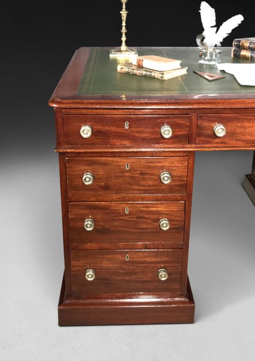 EARLY 19TH CENTURY MAHOGANY TWIN PEDESTAL PARTNERS DESK - ADDITIONAL PHOTO 9