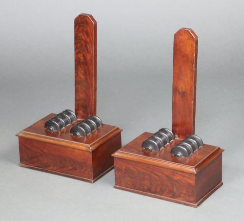 Gillows Pair of Regency Mahogany Salver Stands