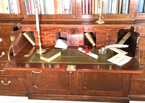 CHIPPENDALE PERIOD MAHOGANY SECRETAIRE BREAKFRONT BOOKCASE - ADDITIONAL PHOTO 7