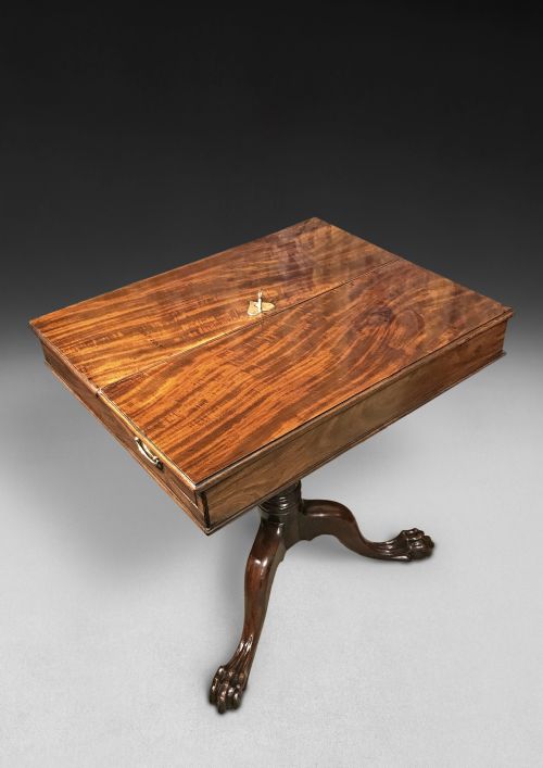 GEORGE II MAHOGANY TRIPOD WRITING TABLE