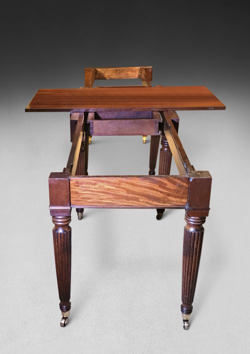 fig 1. Gillows Patent Mahogany Extending Dining Table
