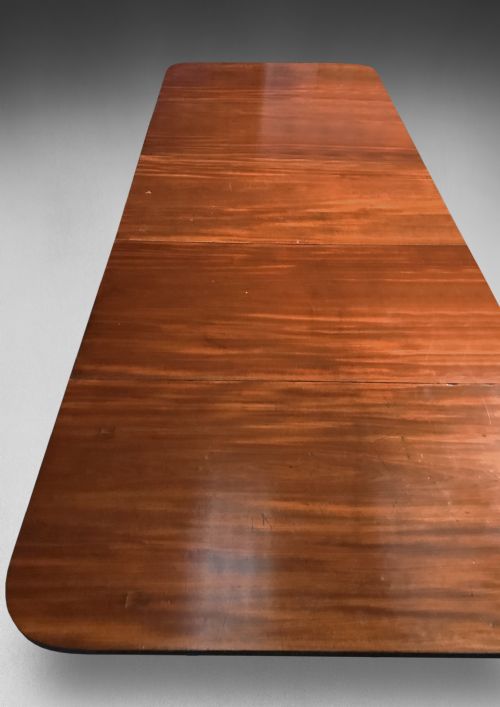 fig 5. Gillows Patent Mahogany Extending Dining Table