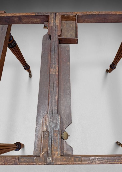 GILLOWS REGENCY MAHOGANY IMPERIAL EXTENDING DINING TABLE - ADDITIONAL PHOTO 5