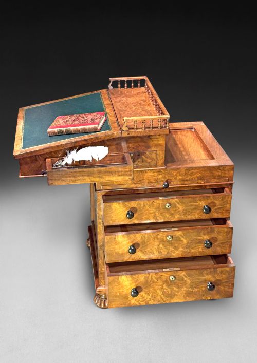 REGENCY BURR WALNUT DAVENPORT BY GILLOWS - ADDITIONAL PHOTO 2