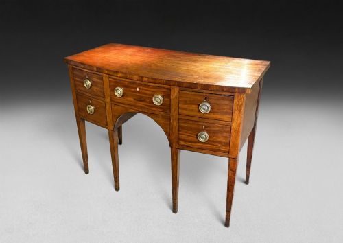 GEORGE III PERIOD MAHOGANY BOWFRONTED SMALL SIDEBOARD