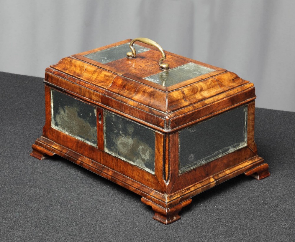 Early 18th Century figured walnut and mirrored panel tea caddy