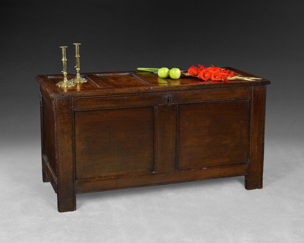 Late 17th. century oak panelled coffer