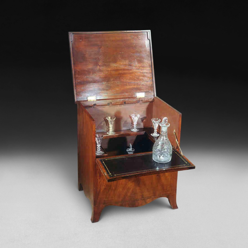 George III period mahogany commode View II