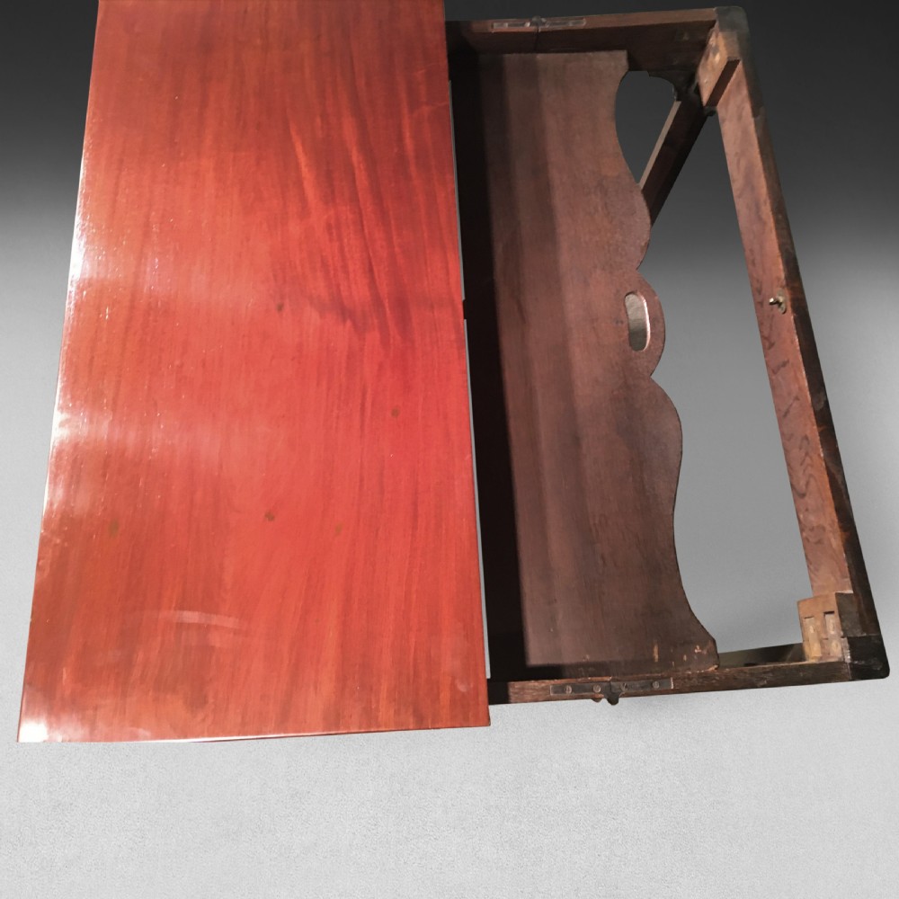George III mahogany turnover top tea table, with concertina action View IV