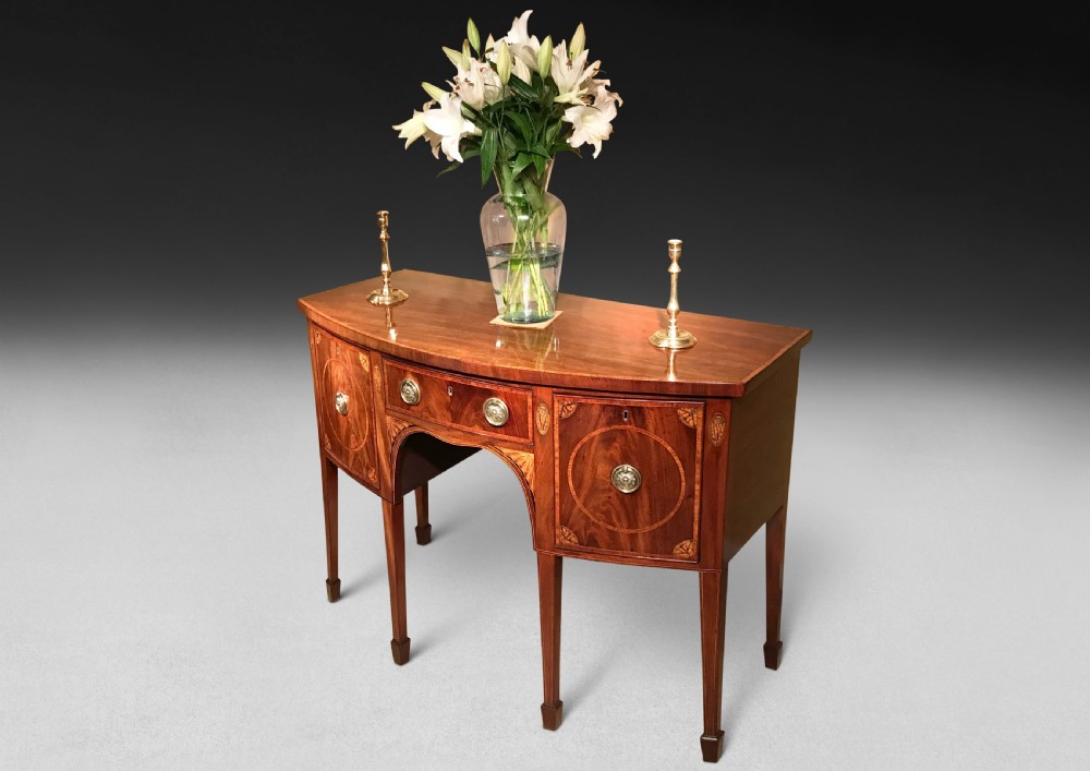 Scottish George III Mahogany and Crossbanded Bow Fronted Sideboard View III