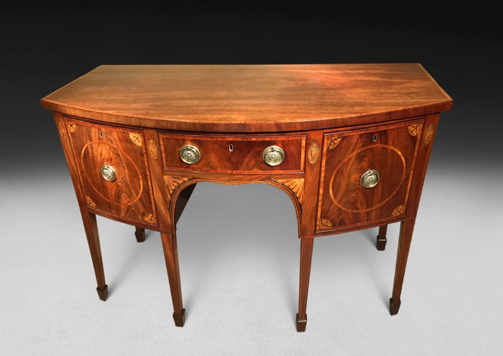 Scottish George III Mahogany and Crossbanded Bow Fronted Sideboard