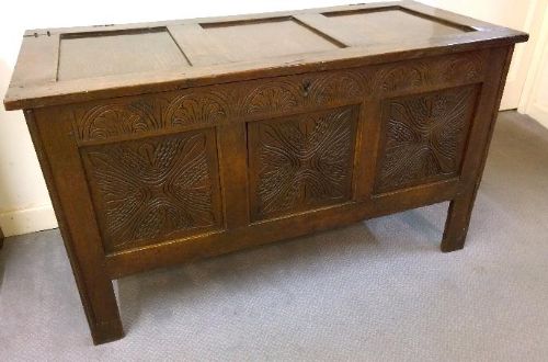 18th Century Oak Coffer / Blanket Chest. Lovely Patina.