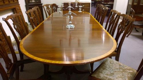 fig 1. Early 19th Century Mahogany Three pedestal dining table.