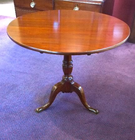 Georgian Pedestal Table