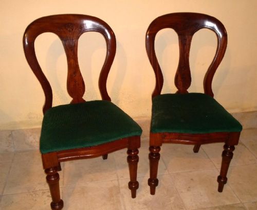 Eight Victorian Spoon Back Dining Chairs in Mahogany
