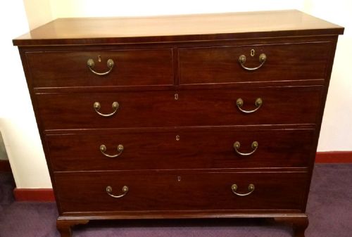 Good Solid Mahogany Georgian Chest of Drawers.