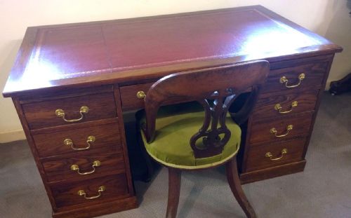 fig 1. Early 1900s Oak Pedestal Desk
