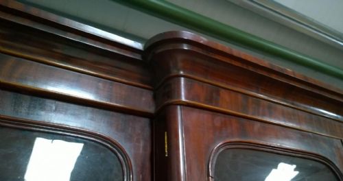 IMPRESSIVE 19TH CENTURY MAHOGANY 4 DOOR LIBRARY BOOKCASE - ADDITIONAL PHOTO 1