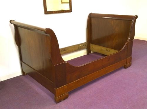 'Bateau Lit' French Mahogany Bed in Great Condition