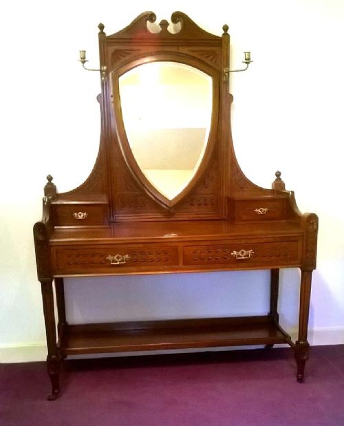 Really Clean 19thc Mahogany Dressing Table.