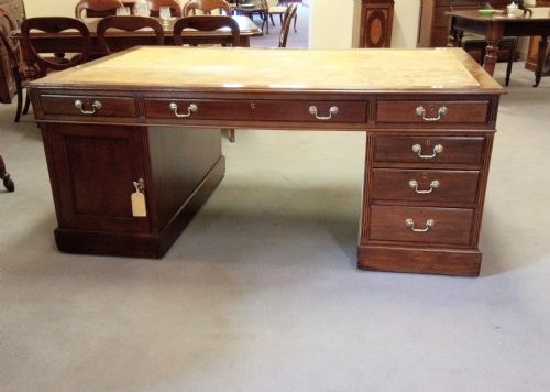 Substantial Very Tidy Mahogany Partners Desk
