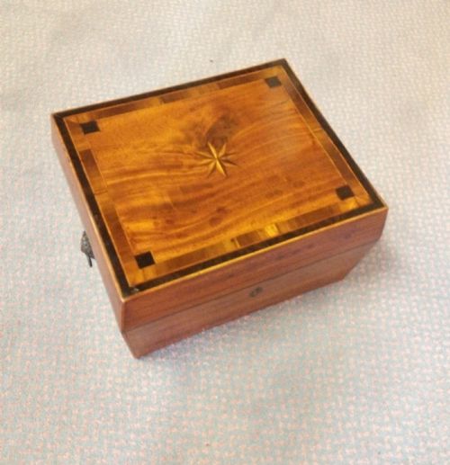 Pretty 19thc Jewellery Box, Inlaid Mahogany.