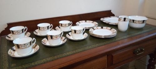ATTRACTIVE CHINA TEA SERVICE GLADSTONE POTTERIES - ADDITIONAL PHOTO 7