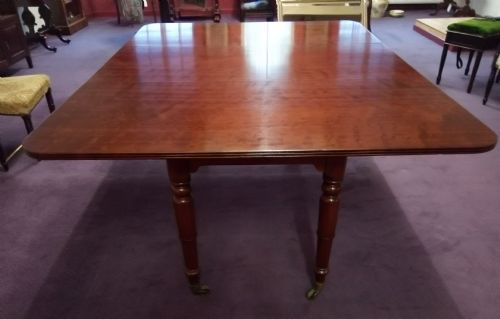 Beautiful Quality Elegant Mahogany Dining Table William IV