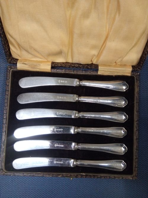Silver Handled Cake Knives with Assay Marks 1922