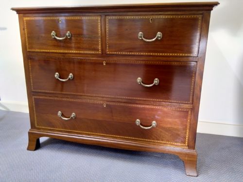 Inlaid Mahogany Chest of Drawers, Excellent Condition.