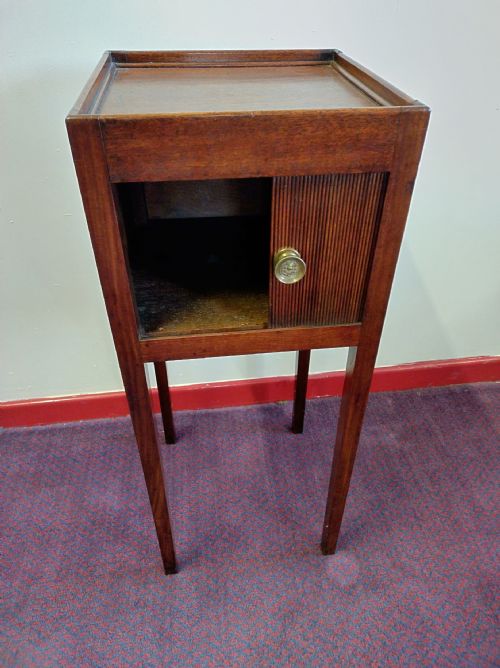 GEORGIAN NIGHT STAND IN MAHOGANY CIRCA 1800 - ADDITIONAL PHOTO 1