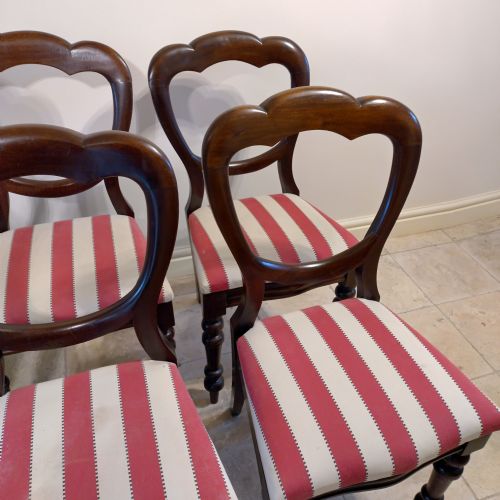 EIGHT 19TH CENTURY MAHOGANY BALLOON BACK DINING CHAIRS - ADDITIONAL PHOTO 5