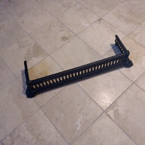 CAST FIRE BACK WITH GRATE AND FENDER VERY SOLID - ADDITIONAL PHOTO 8