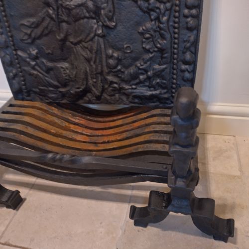CAST FIRE BACK WITH GRATE AND FENDER VERY SOLID - ADDITIONAL PHOTO 4