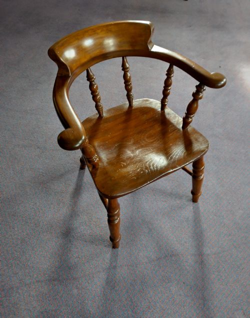 19TH CENTURY CAPTAINS CHAIR GREAT FOR A DESK - ADDITIONAL PHOTO 1