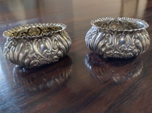 Very Neat Pair of Solid Silver Salts.
