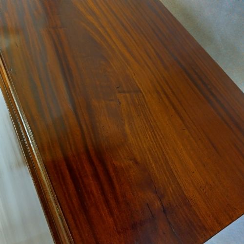 fig 2. Georgian Mahogany Dining Table with drop leaves.