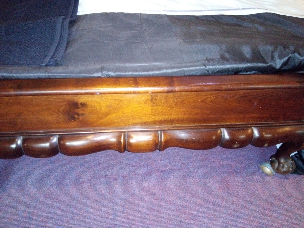 Tidy single bed in Queen Anne style with scroll base. View II