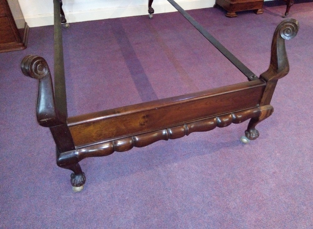 Tidy single bed in Queen Anne style with scroll base. View V