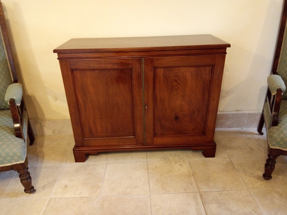 Really useful inlaid mahogany cabinet, circa 1900. View II