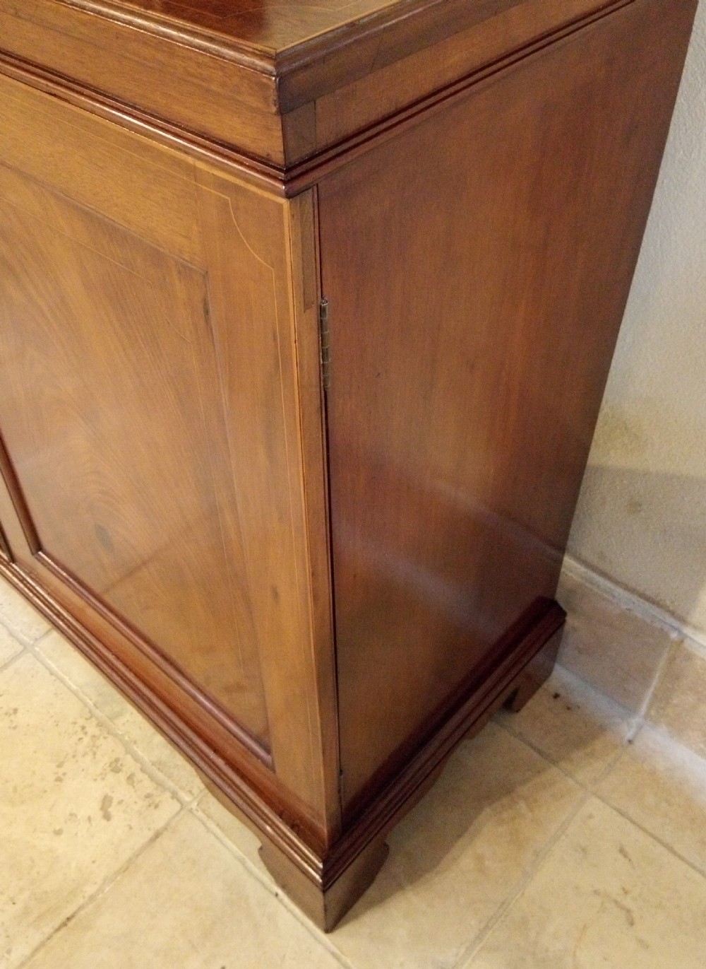 Really useful inlaid mahogany cabinet, circa 1900. View IV