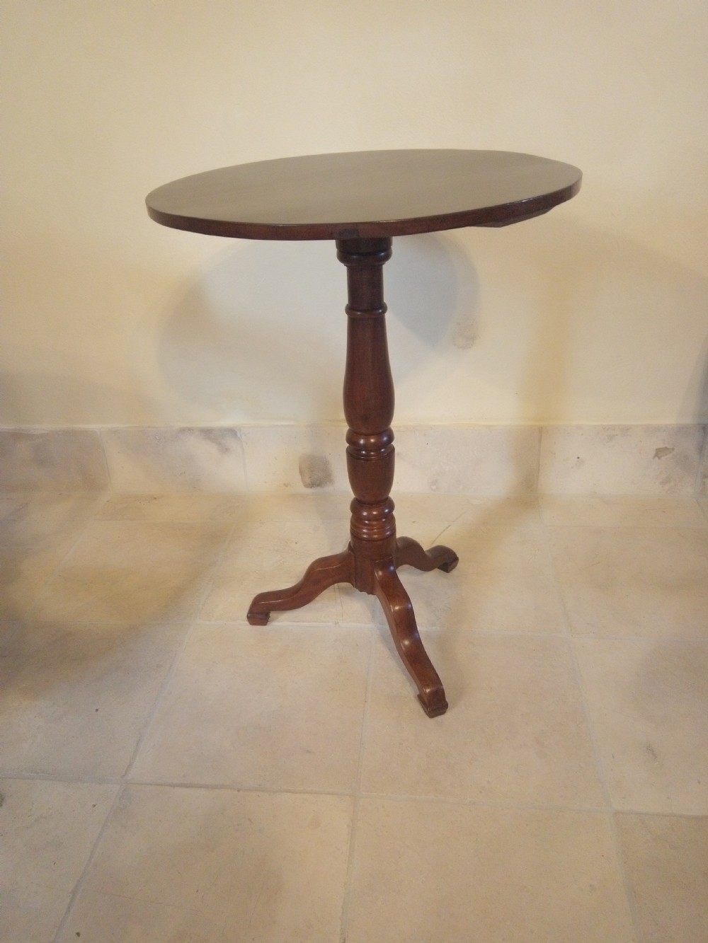 A neat little pedestal wine or lamp table in mahogany View III