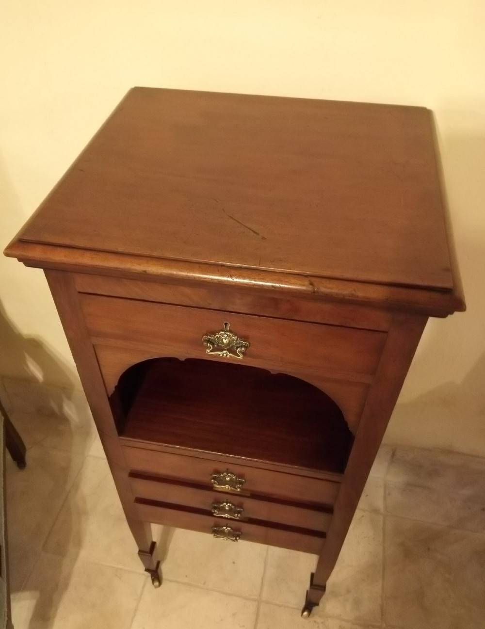 Tall Narrow chest of drawers in mahogany View VII