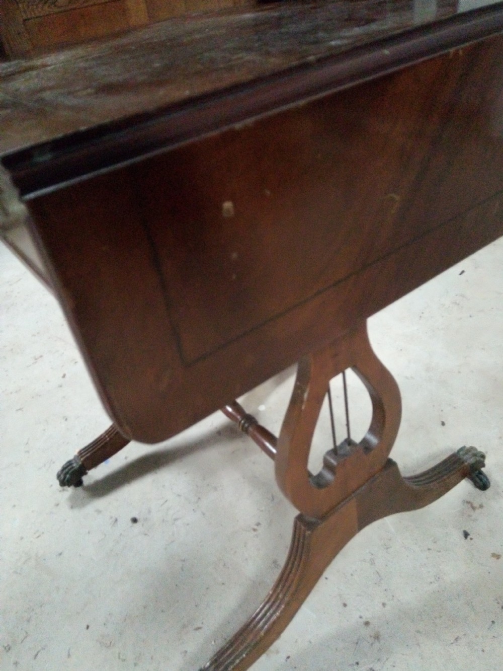 Pretty Sewing table to clear. very Cheap View VI