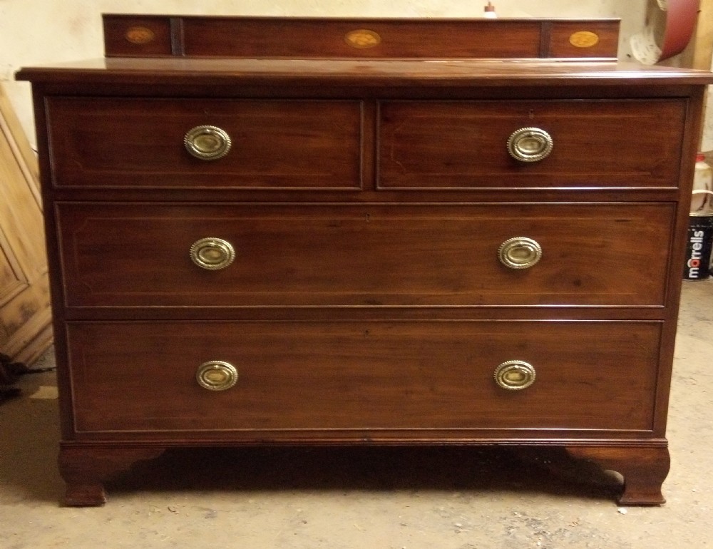  Inlaid Mahogany chest of drawers, lovely quality and condition