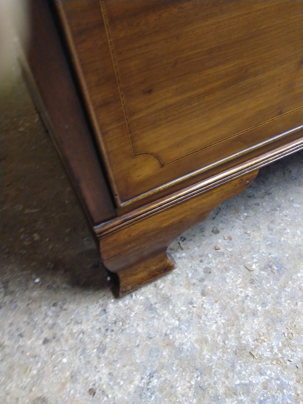  Inlaid Mahogany chest of drawers, lovely quality and condition View VIII