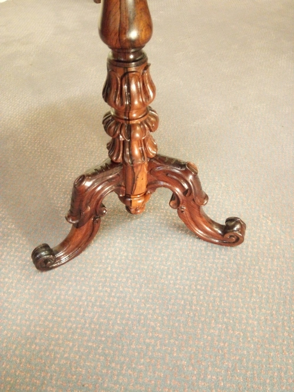 Rosewood wine or lamp table on stunning pedestal View III