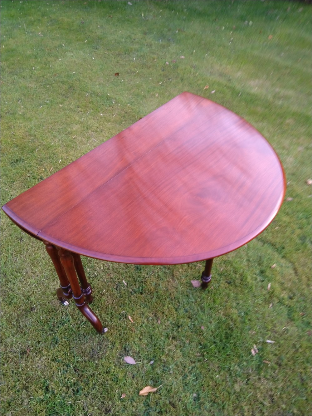 Mahogany Sutherland Dining Height Occasional Table View V