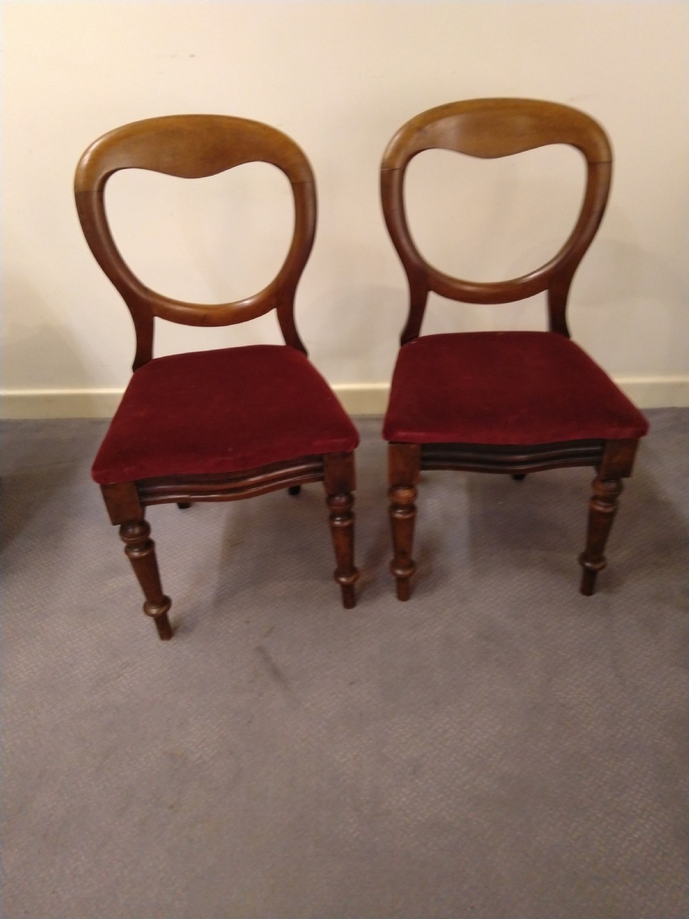Balloon Back Dining Chairs from 1800s View II